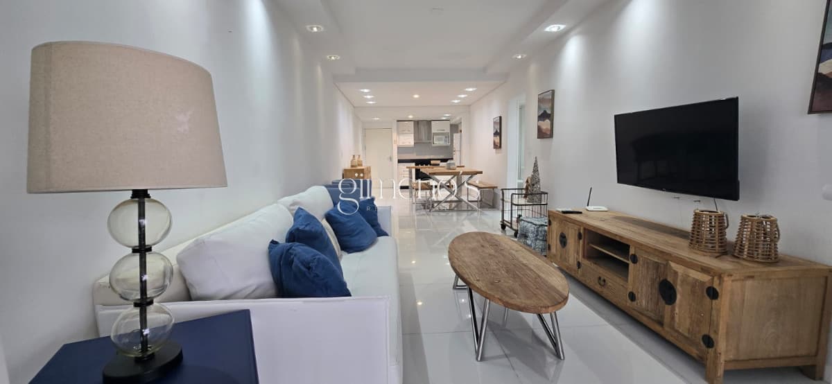 Venta de Apartamento 2 Dormitorios Playa Mansa - Punta del Este