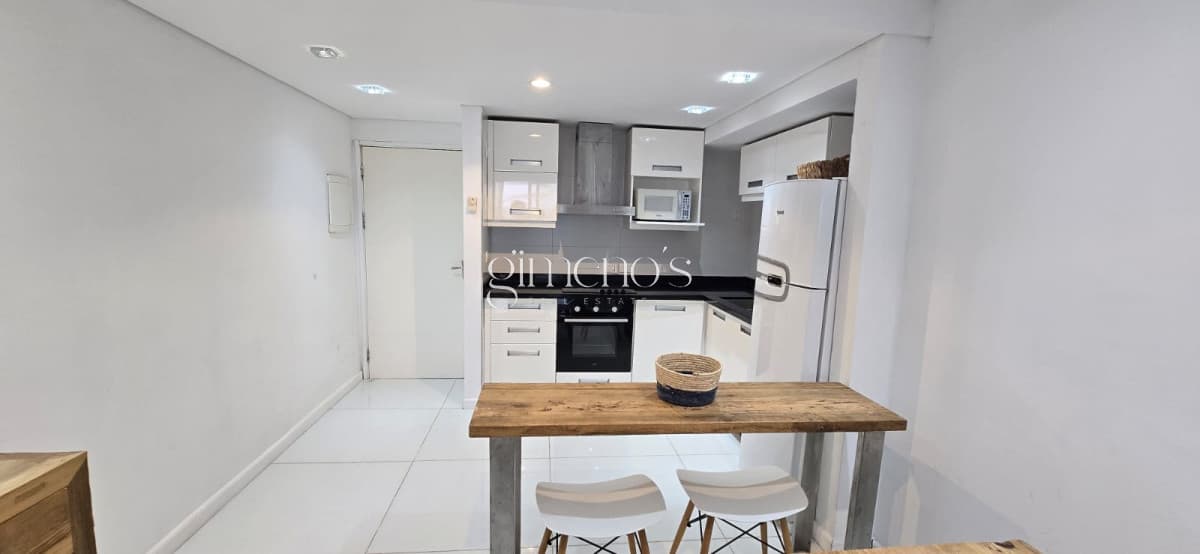 Venta de Apartamento 2 Dormitorios Playa Mansa - Punta del Este