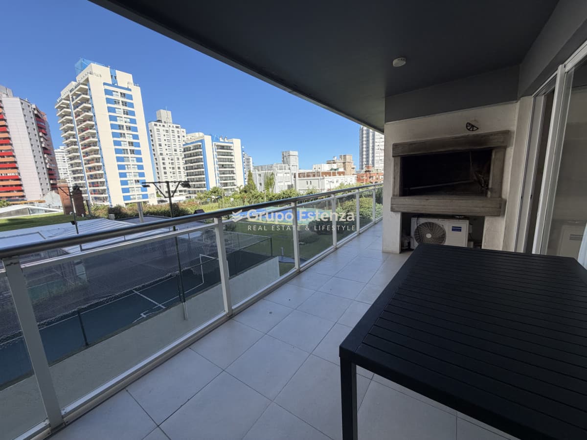 Apto en Torre Manhattan en venta