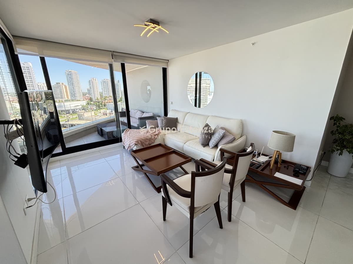 Divino apartamento de 3 dormitorios