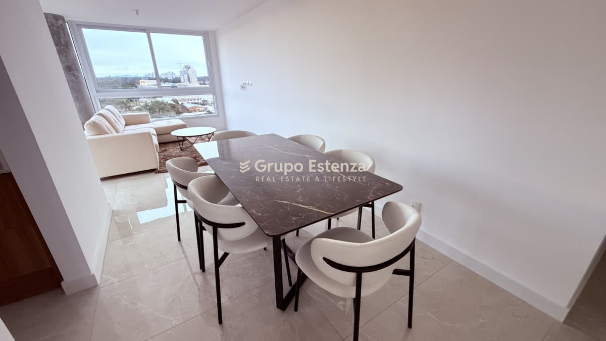 Oportunidad en Aidy Grill