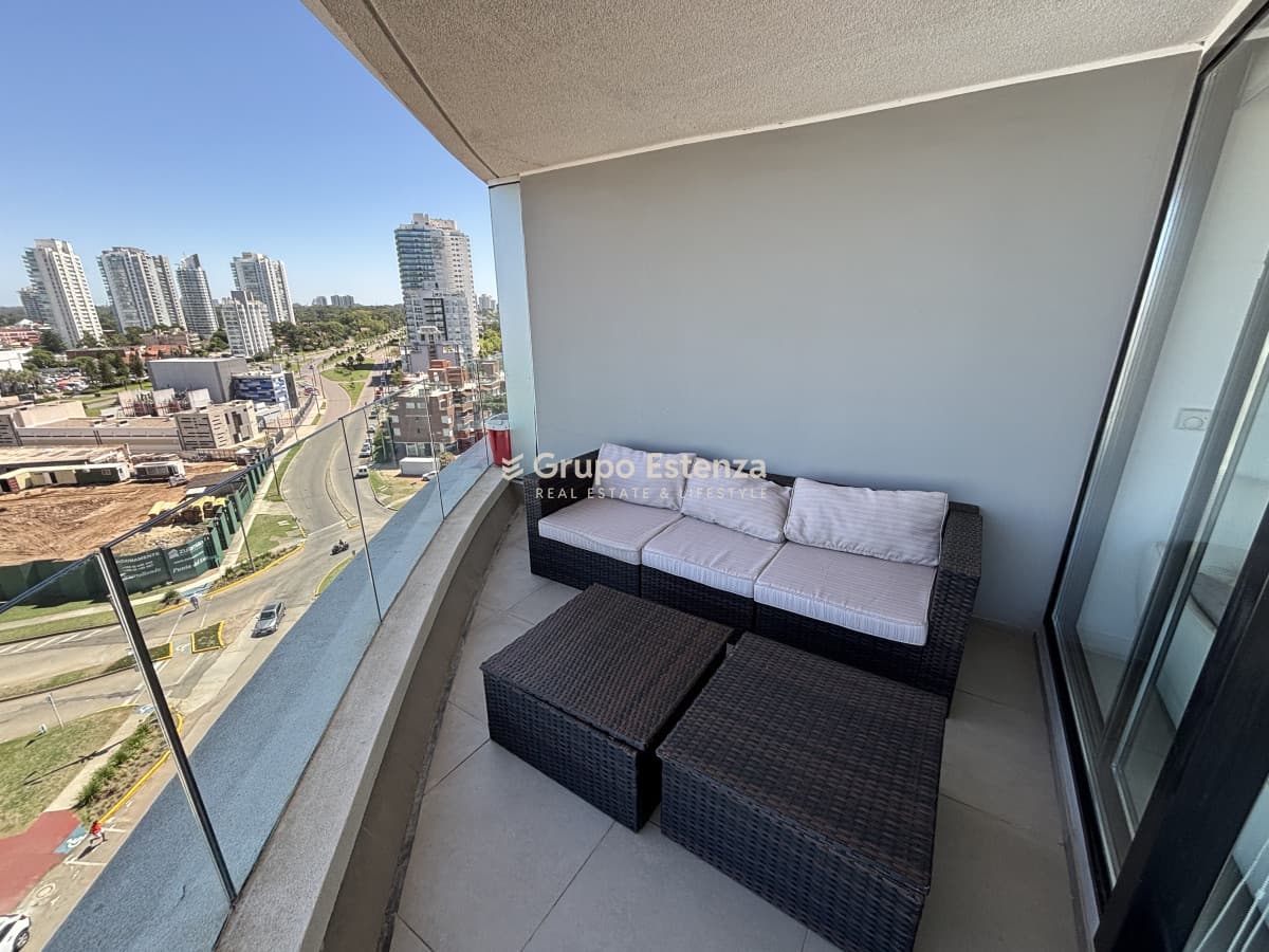 Divino apartamento de 3 dormitorios