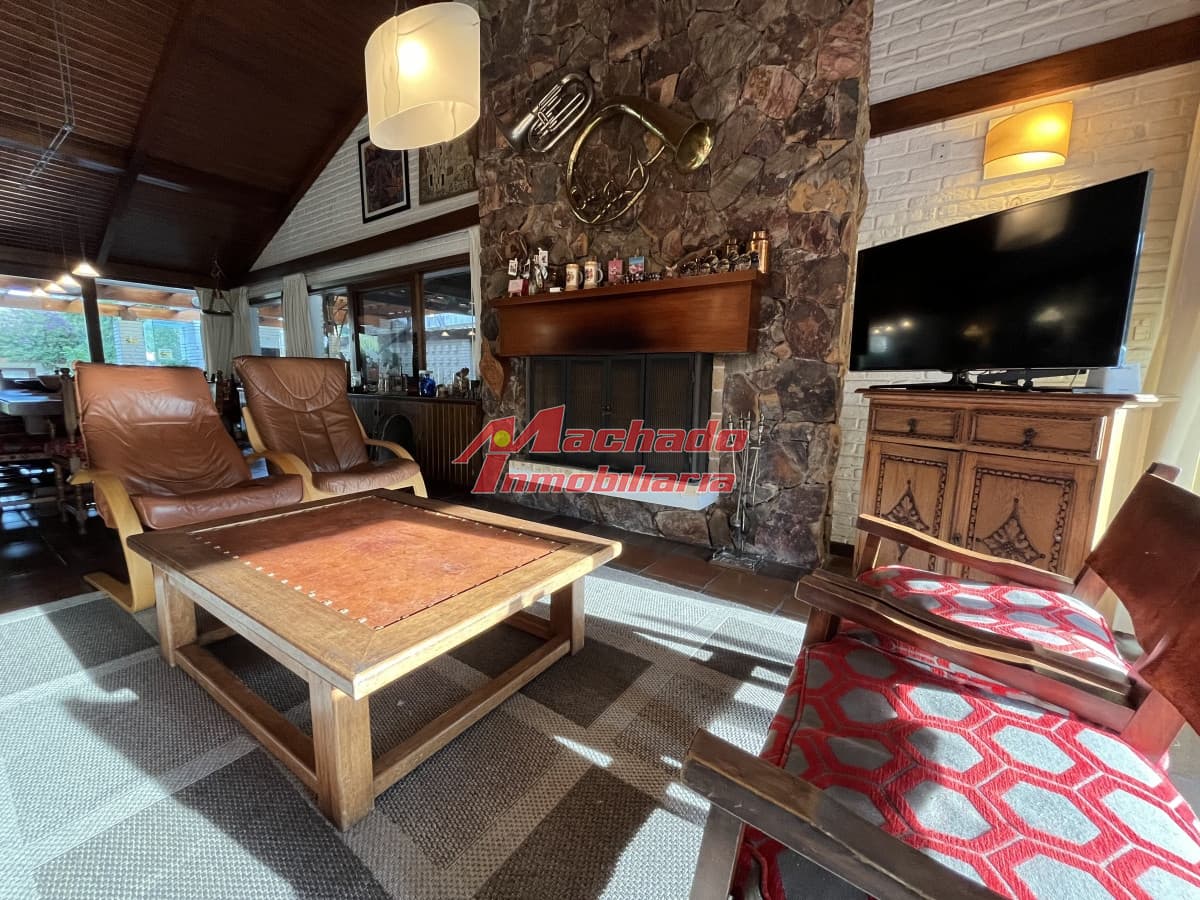 Hermosa casa en Playa mansa