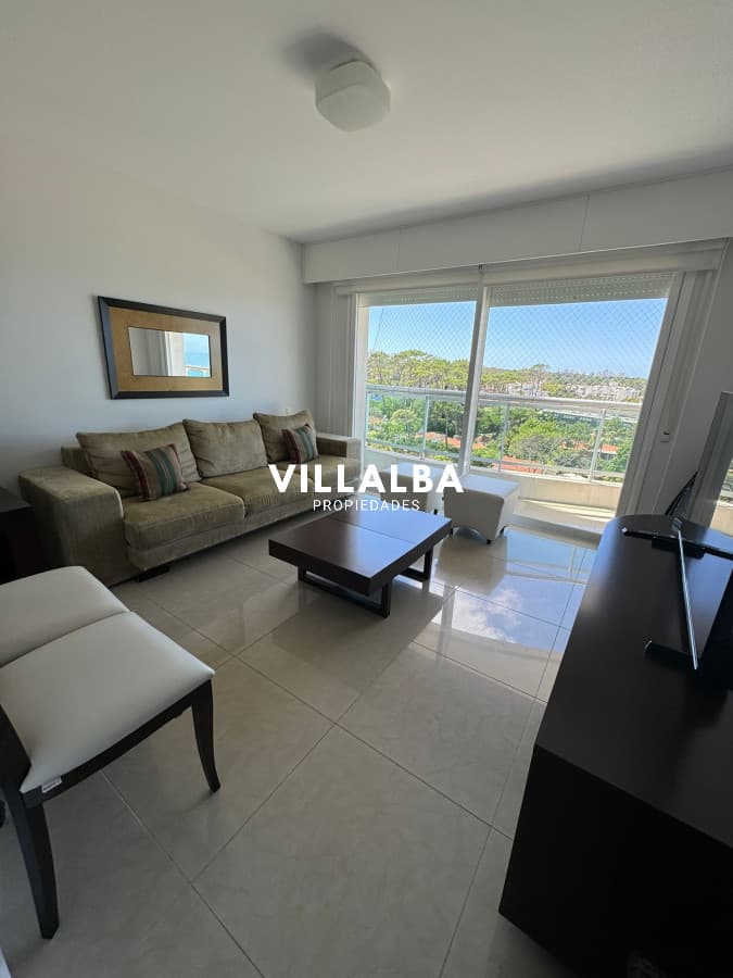 Apartamento en venta 4 dormitorios y serv. Torre Aquarela. 2026