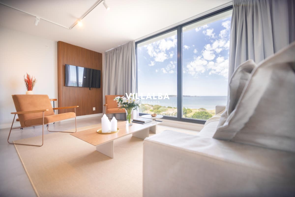 Venetian en Alquiler de verano 2026 tres suites y dependencia. Punta del Este