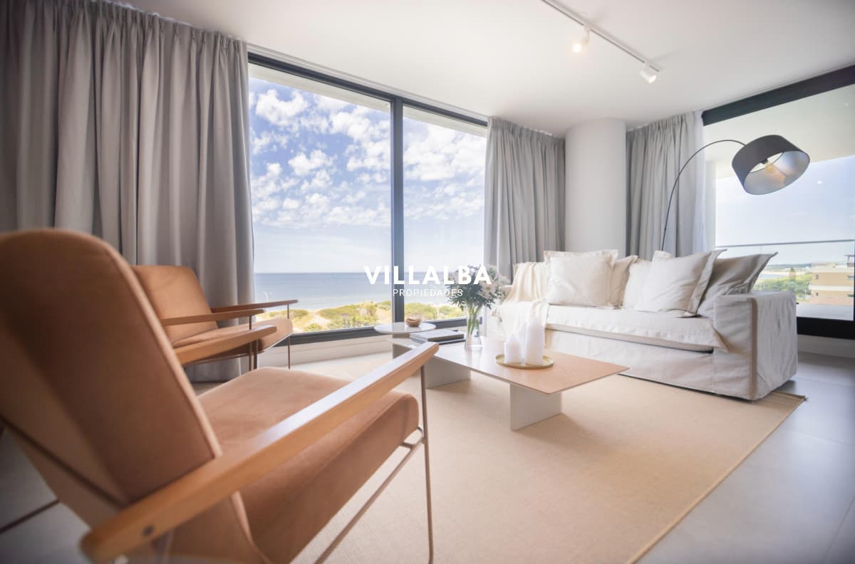 Venetian en Alquiler de verano 2026 tres suites y dependencia. Punta del Este