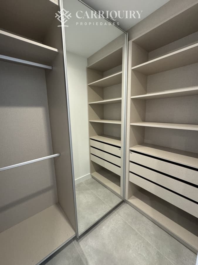 Apartamento en venta 2 dormitorios Playa Mansa vista