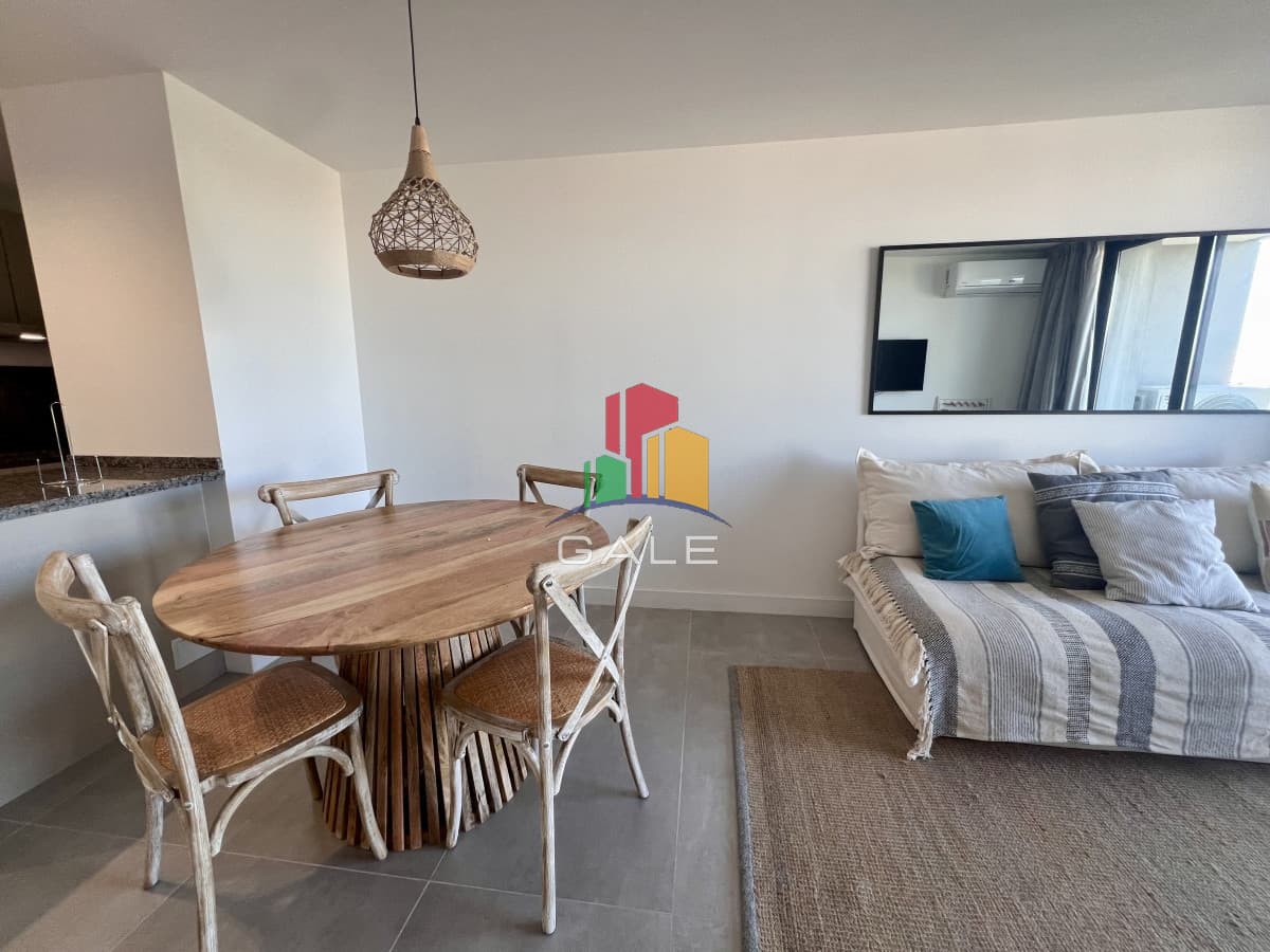 Gale Propiedades & Escribanía Apartamento ID.2022 - En alquiler anual apartamento de 1 y 1/2 dormitorios