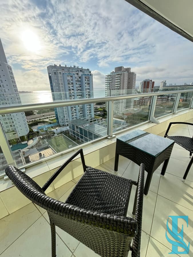 Alquiler Temporario Apartamento 3 Dormitorios A 100 Mts Del Mar Punta Del Este Season Tower