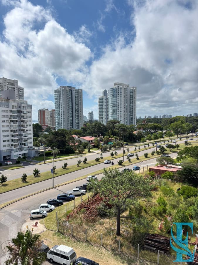 Casino Tower Alquiler Temporal 2 Dormitorios Playa Mansa, Punta del Este