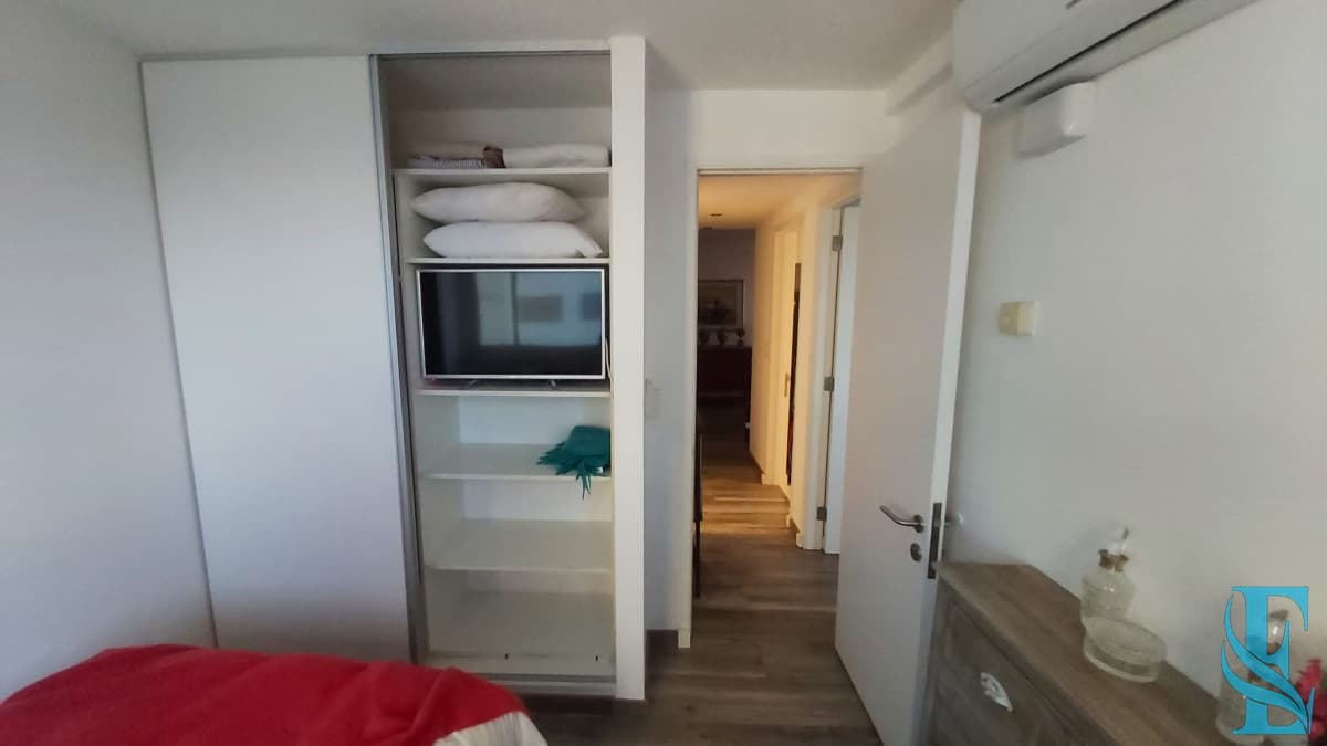 Apartamento Con Renta 2 Dormitorios En Roosevelt, Punta del Este