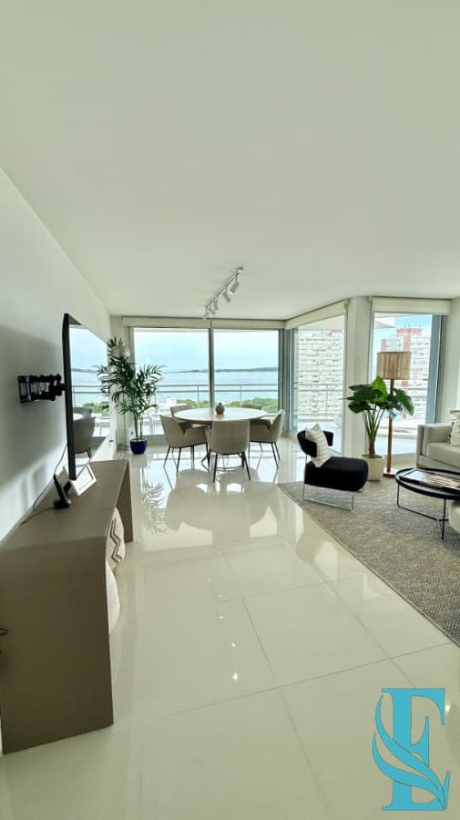 Alquiler Invernal 3 Dormitorios + Dependencia Sunrise Piso Alto Punta del Este
