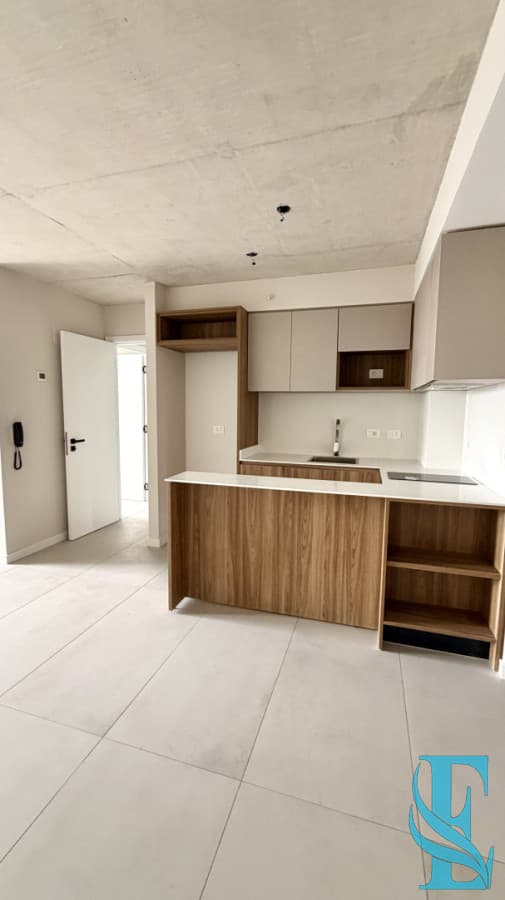 Apartamento 1 Dormitorio Con Parrillero En Torre Categoria Playa Brava, Punta del Este