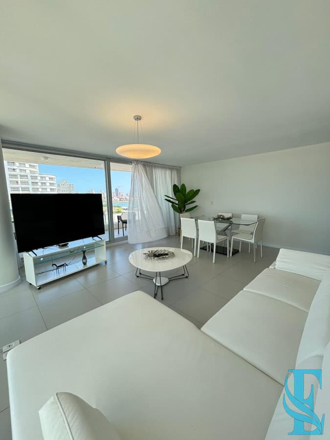 Alquiler Temporal Apartamento 2 Dormitorios Saint Honore Punta del Este, Playa Mansa Pda 4