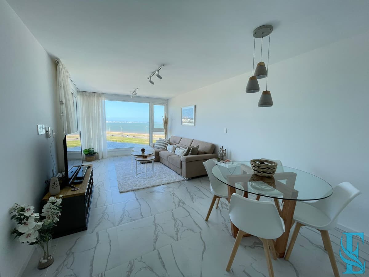 ALQUILER APARTAMENTO FRENTE AL MAR PLAYA MANSA