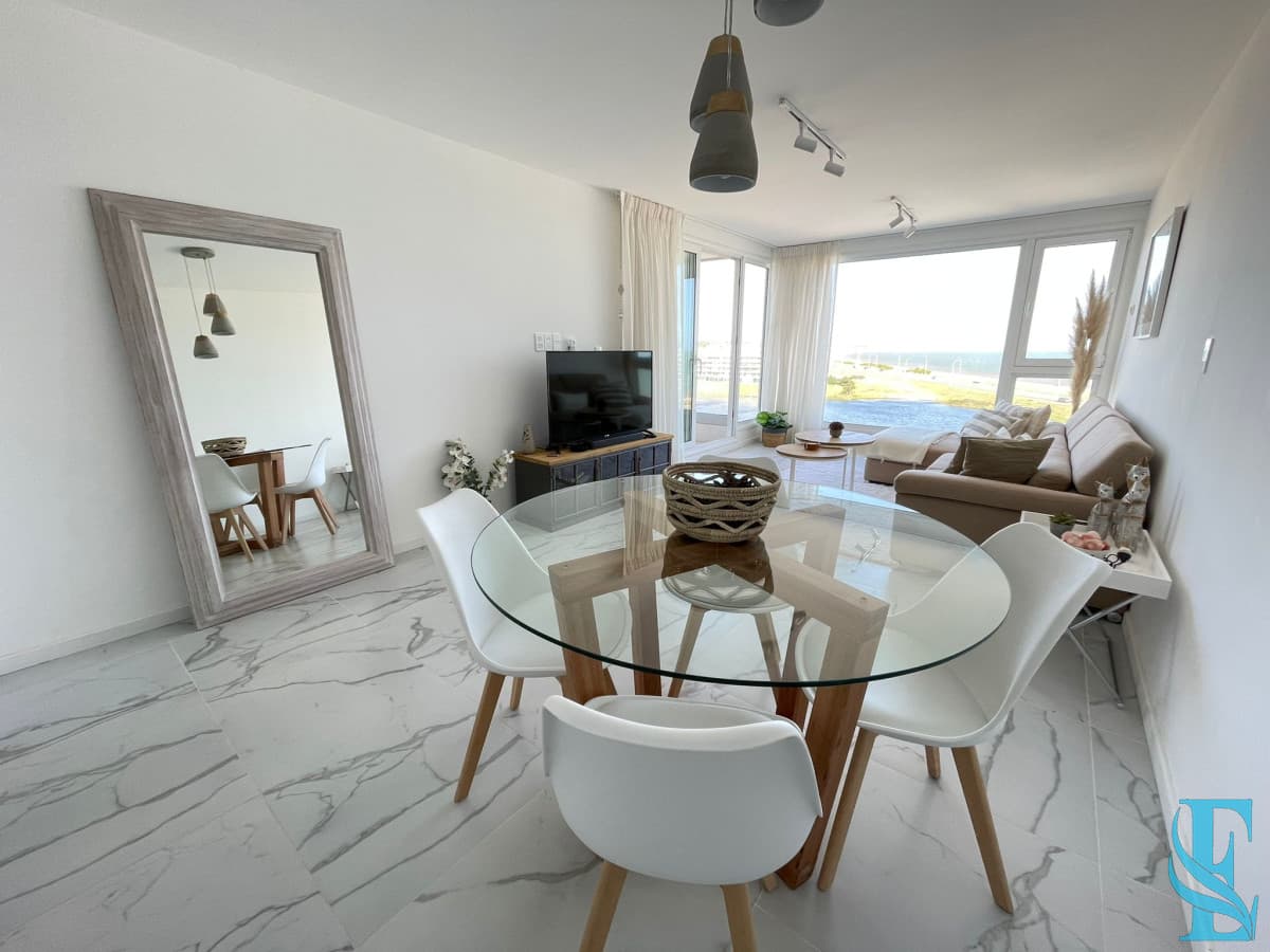 ALQUILER APARTAMENTO FRENTE AL MAR PLAYA MANSA