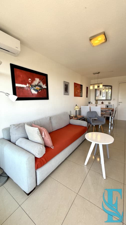 Apartamento 1 Dorm En Alquiler Roosevelt
