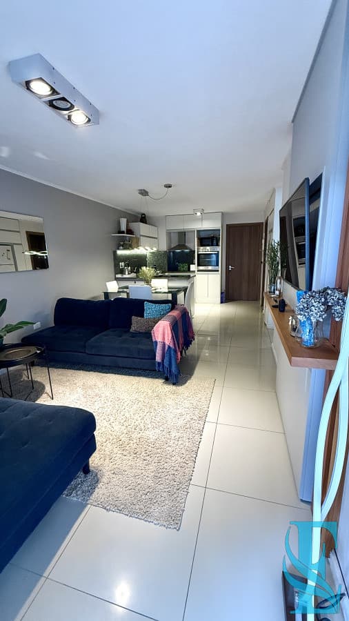 Venta Apartamento De Un Dormitorio Y Medio - Zona Roosevelt