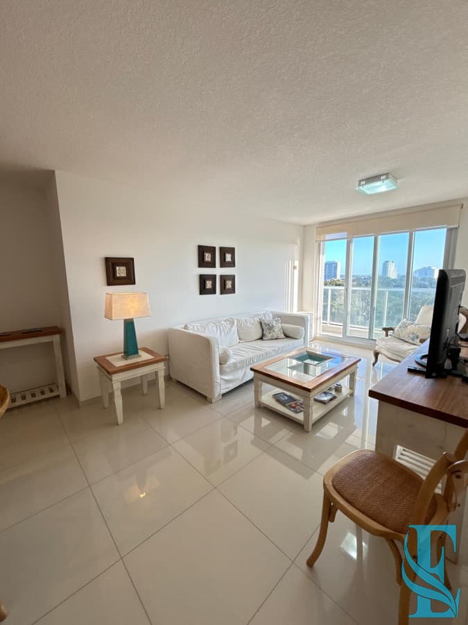 Summer Tower en venta apartamento 3 dormitorios