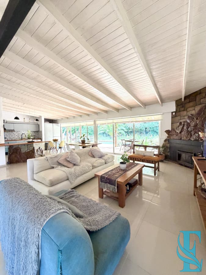 CASA EN VENTA VERDEMORA 3 DORMITORIOS