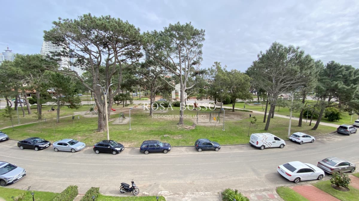 Apartamento Venta Duplex 3 dormitorios Aidy Grill Punta del Este