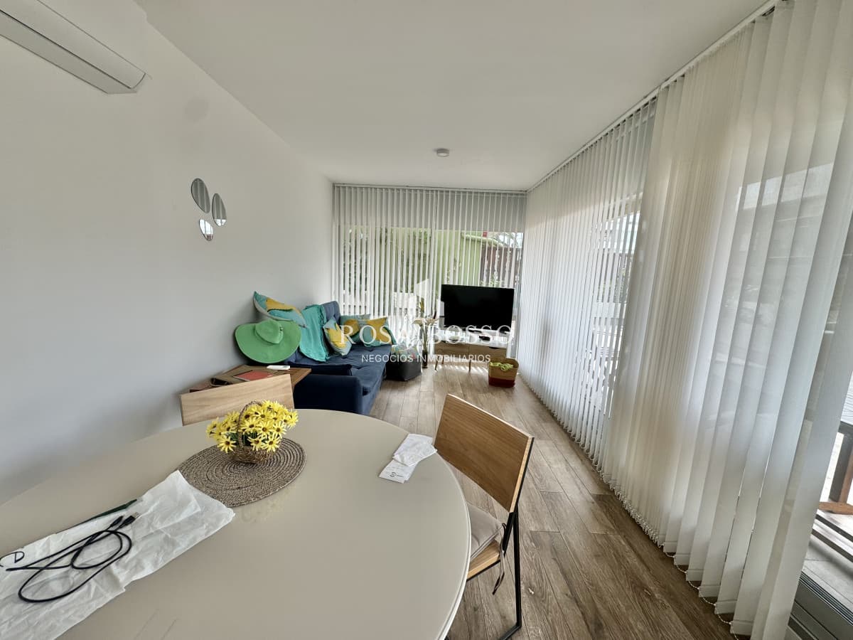 APARTAMENTO EN VENTA DE 1 DORMITORIO EN PENINSULA PUNTA DEL ESTE
