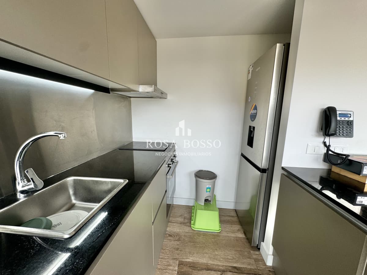APARTAMENTO EN VENTA DE 1 DORMITORIO EN PENINSULA PUNTA DEL ESTE