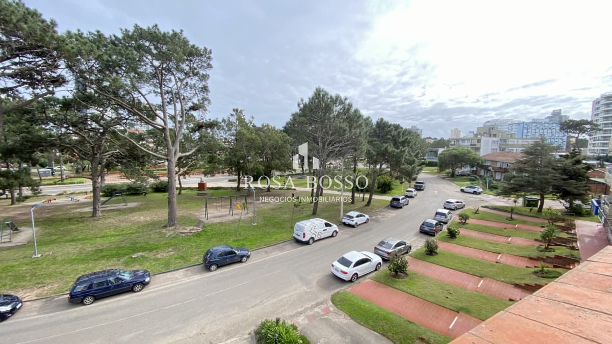 Apartamento Venta Duplex 3 dormitorios Aidy Grill Punta del Este
