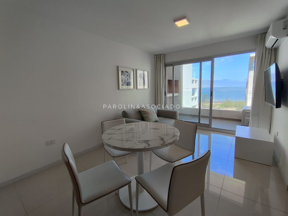 Apartamento en venta de 1 dormitorio en Punta del Este.