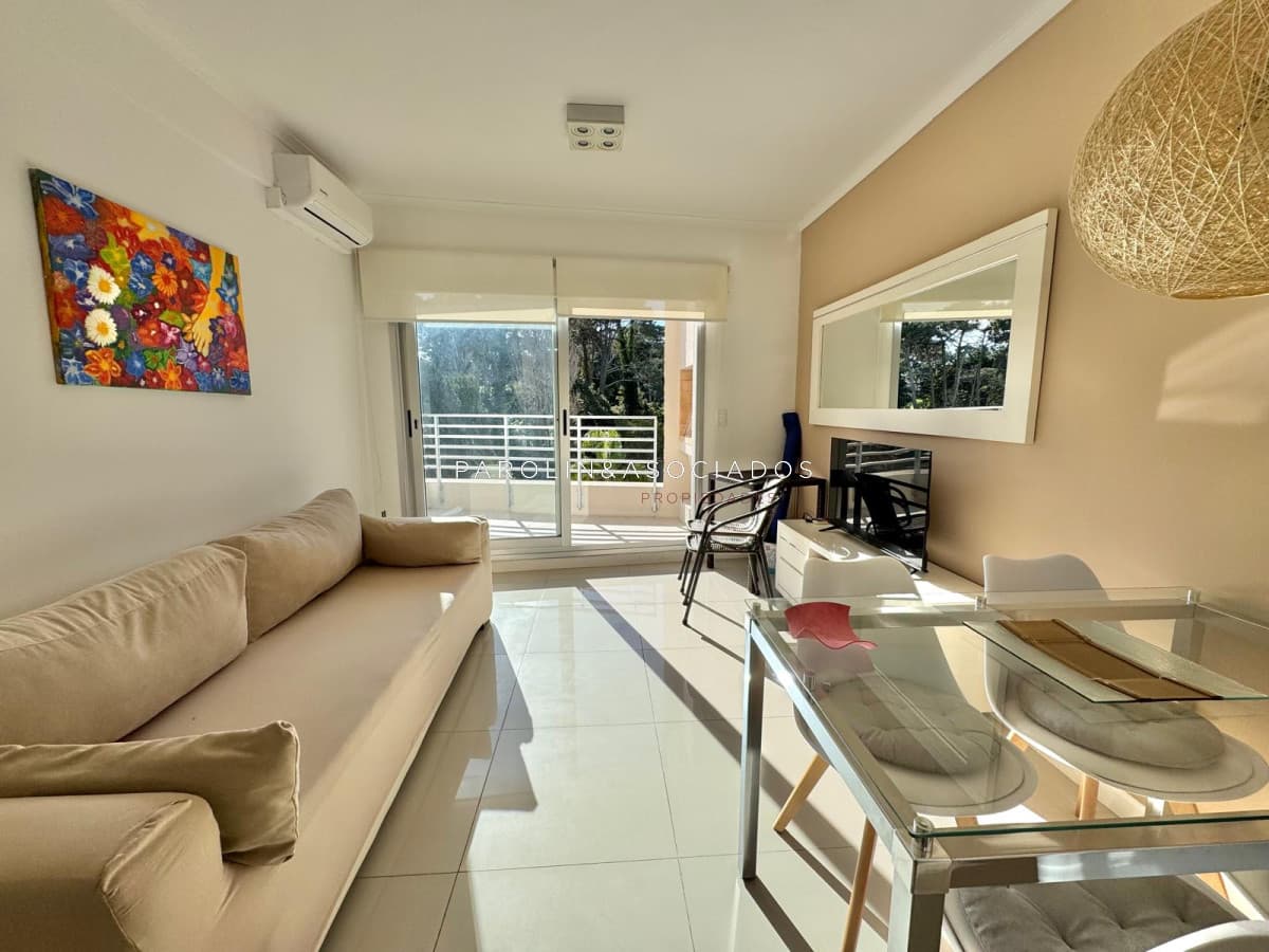 Apartamento en venta de un dormitorio en Punta del Este.