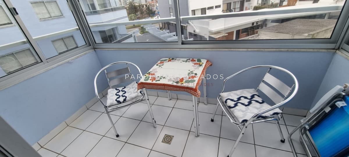 Departamento en Venta de 1 dormitorio en Playa Mansa, Punta del Este