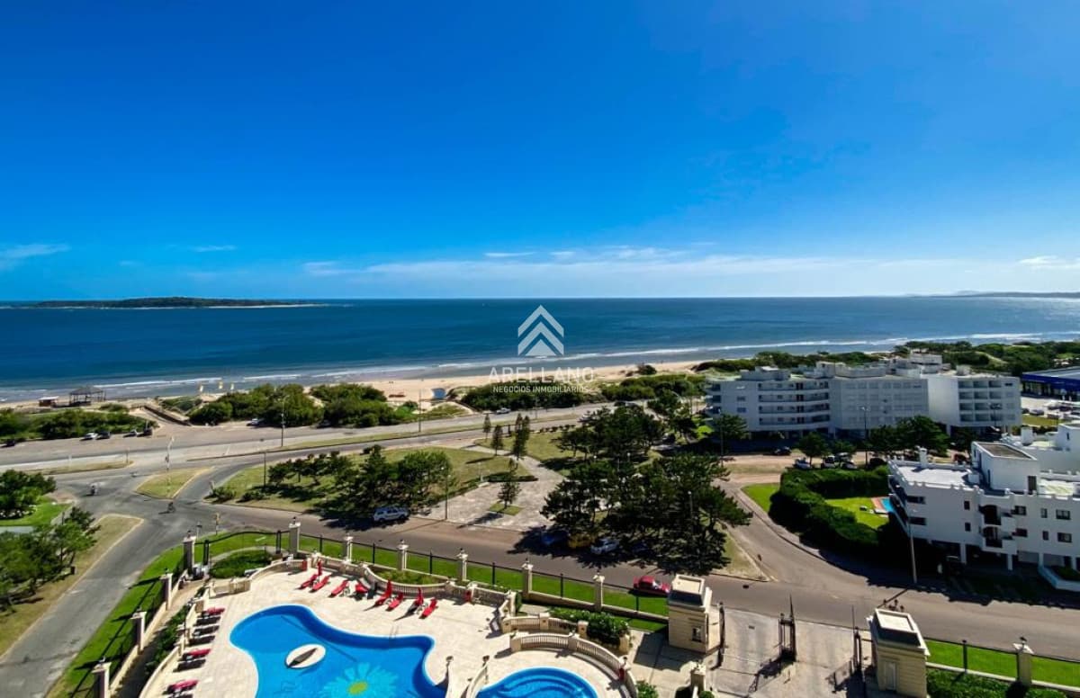 Apartamento ID.2059 - Venta apartamento 3 dormitorios más dependencia de servicio