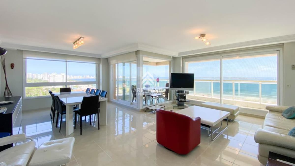 Apartamento ID.2059 - Venta apartamento 3 dormitorios más dependencia de servicio