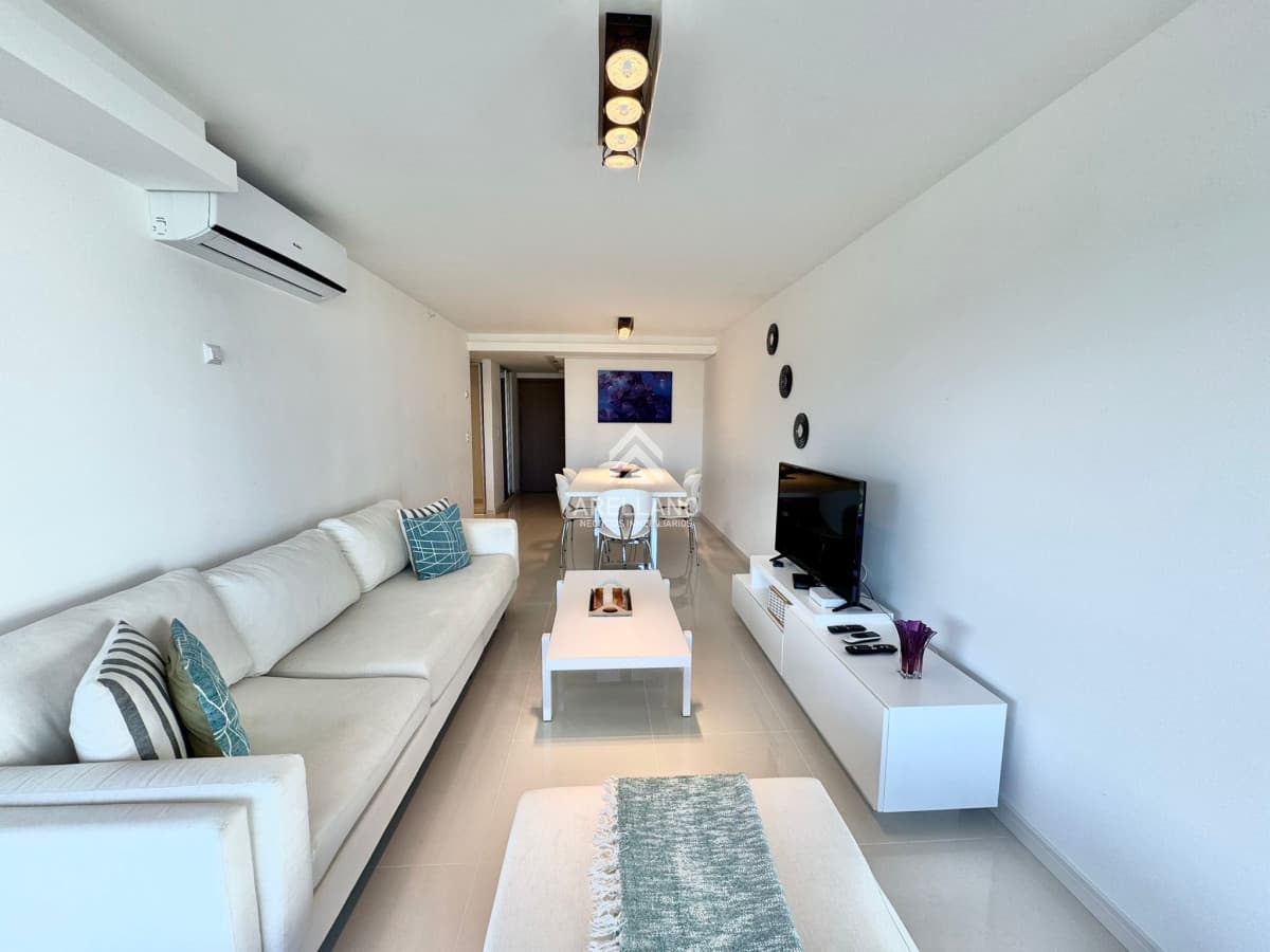 Apartamento ID.5151 - LOOK BRAVA PUNTA DEL ESTE APARTAMENTO EN VENTA DE 2 SUITES + DEPENDENCIA PUNTA DEL ESTE