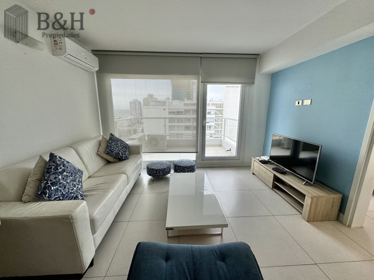 ALQUILER ANUAL DE APARTAMENTO DE 2 DORMITORIOS EN PENÍNSULA
