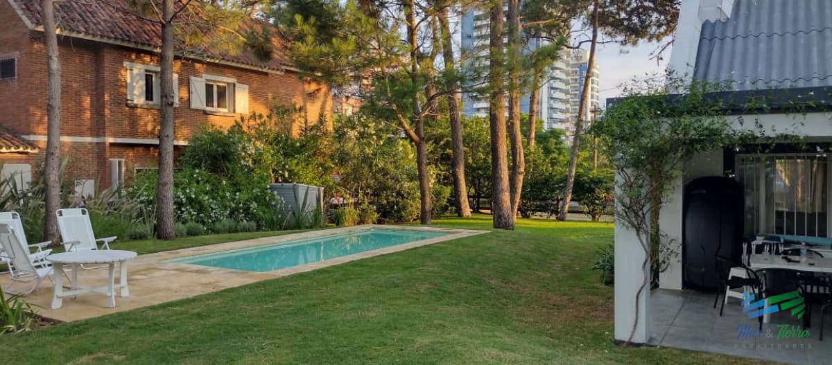 Alquiler casa de 3 dormitorios en Playa Brava