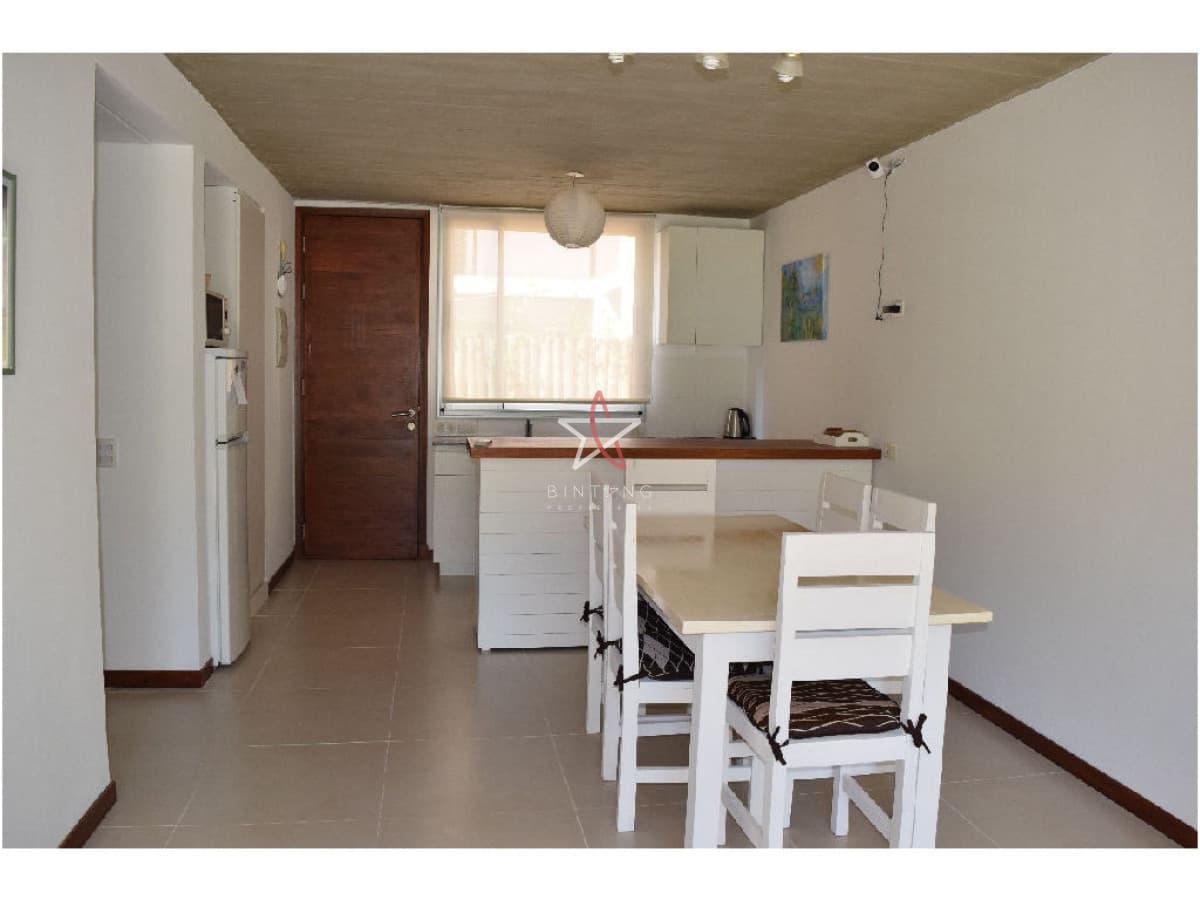 Alquiler apartamento de 2 dormitorio  ubicado en Manantiales. - Bintang Propiedades