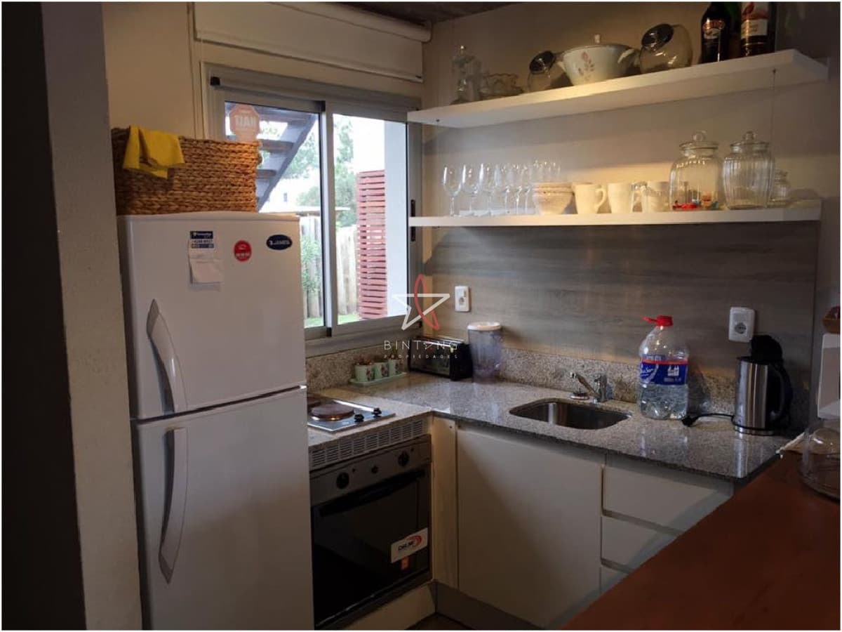 Alquiler apartamento 3 dormitorios en Manantiales  - Bintang Propiedades