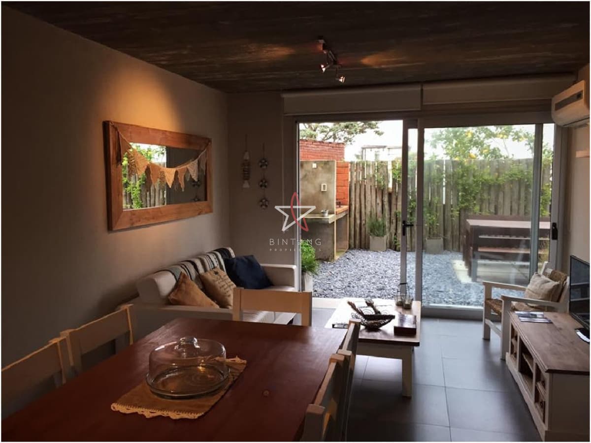 Alquiler apartamento 3 dormitorios en Manantiales  - Bintang Propiedades