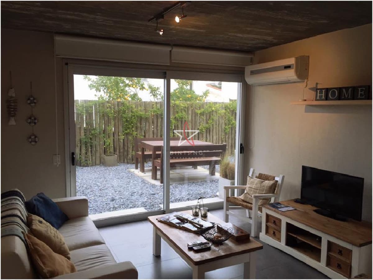 Alquiler apartamento 3 dormitorios en Manantiales  - Bintang Propiedades