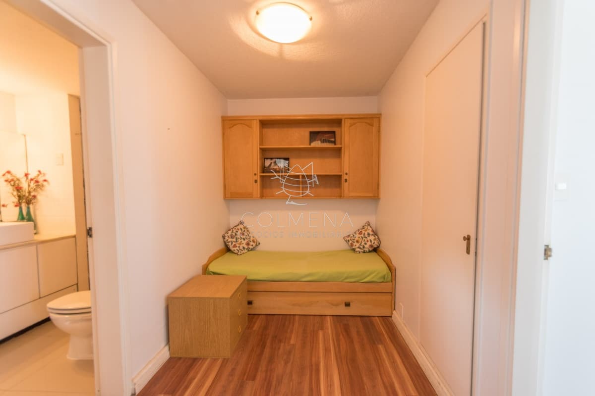 Venta apartamento en Peninsula, 1 dormitorio y medio