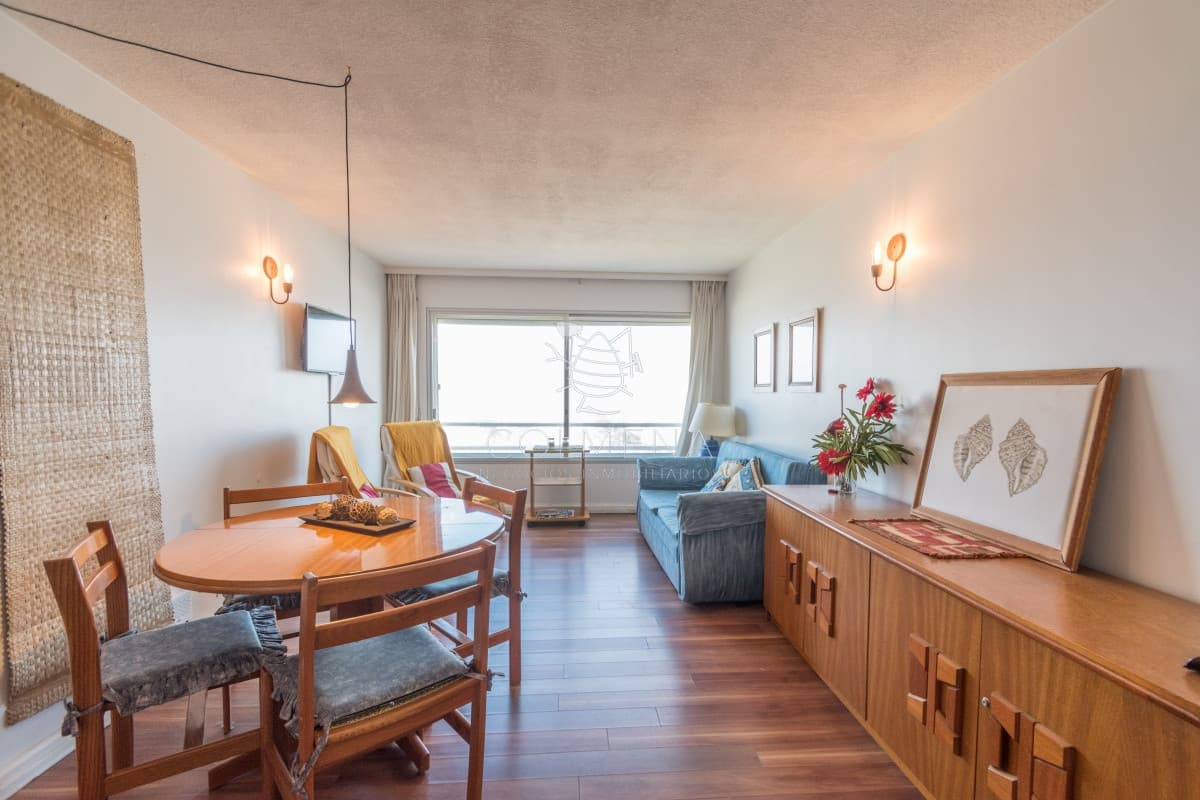 Venta apartamento en Peninsula, 1 dormitorio y medio