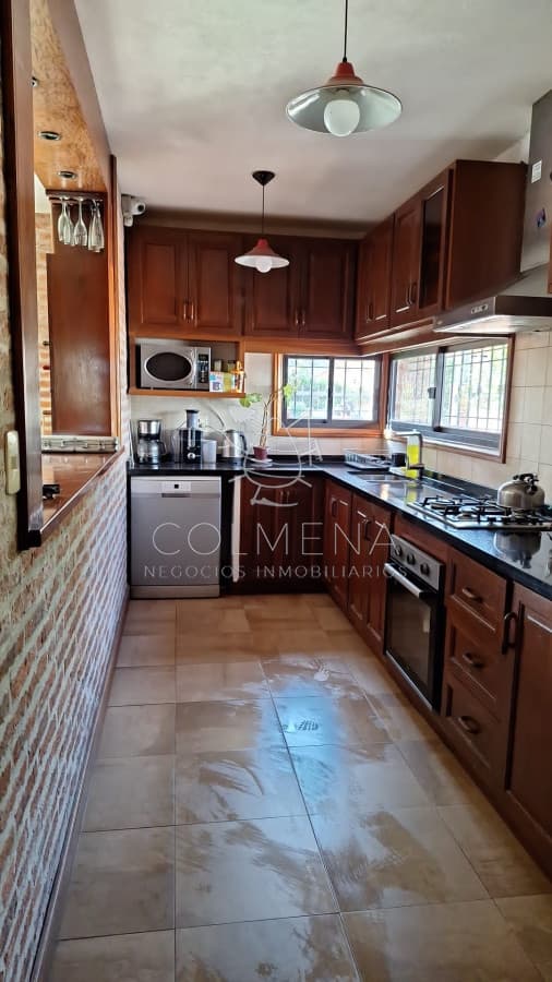 Casa 4 dormitorios en Pinares , Playa Mansa
