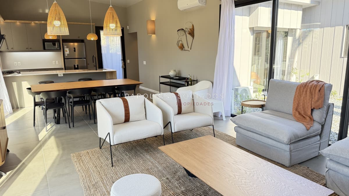 Venta de casa 3 dormitorios en Montoya, La Barra