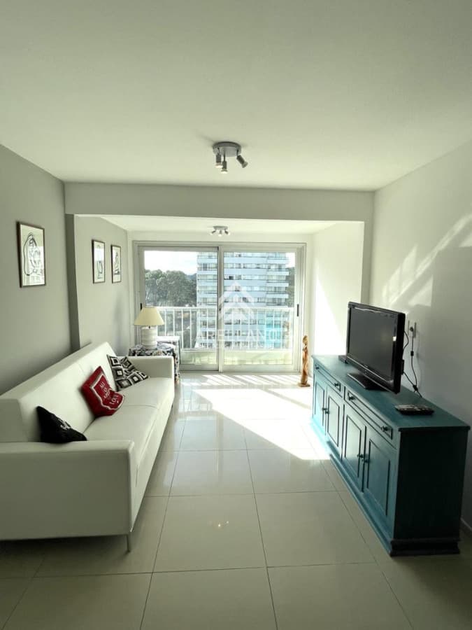 Apartamento ID.2869 - Venta apartamento 3 dormitorios en Roosevelt , Punta del Este