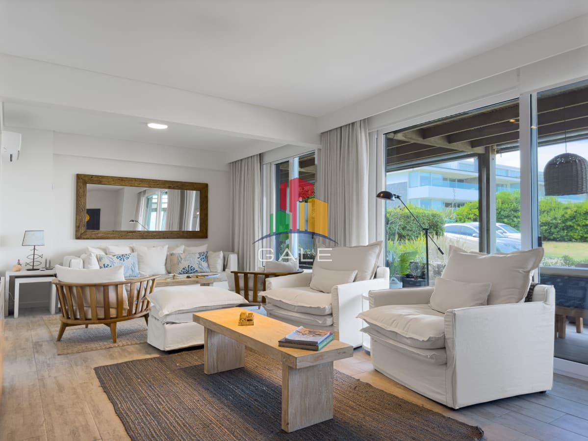 Gale Propiedades & Escribanía Apartamento ID.3999 - Venta y alquiler apartamento de 3 dormitorios  en La Barra
