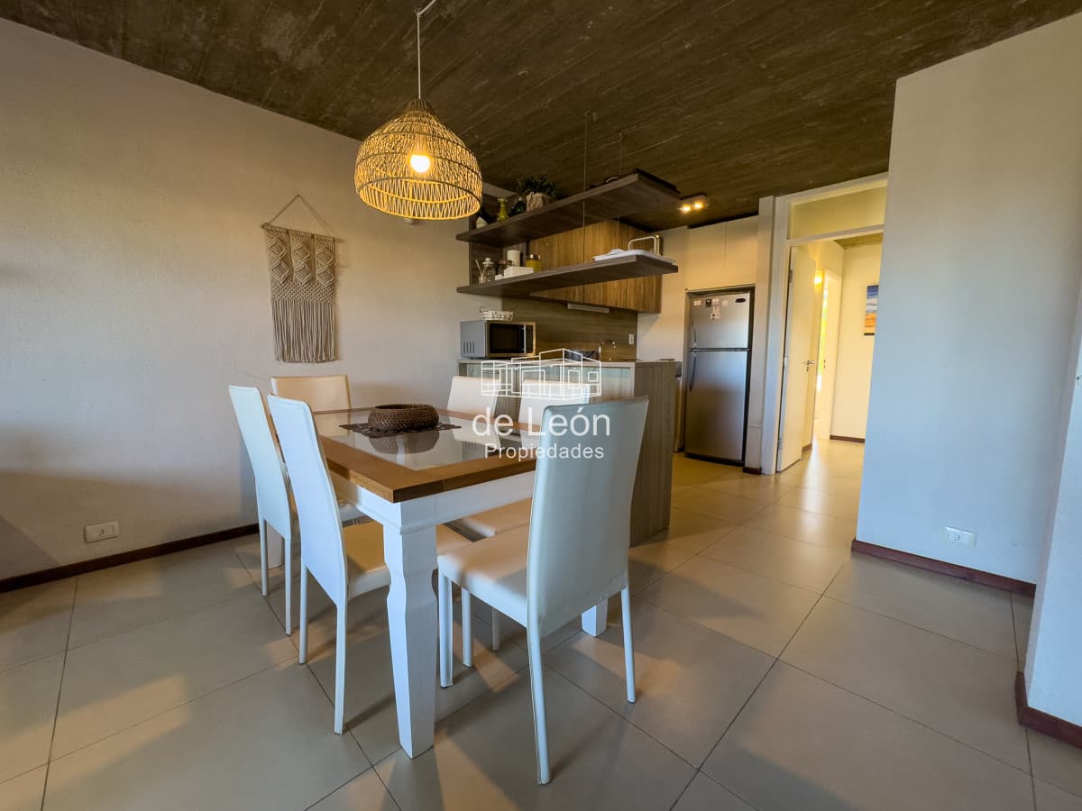 Alquiler apartamento en Manantiales 3 dormitorios