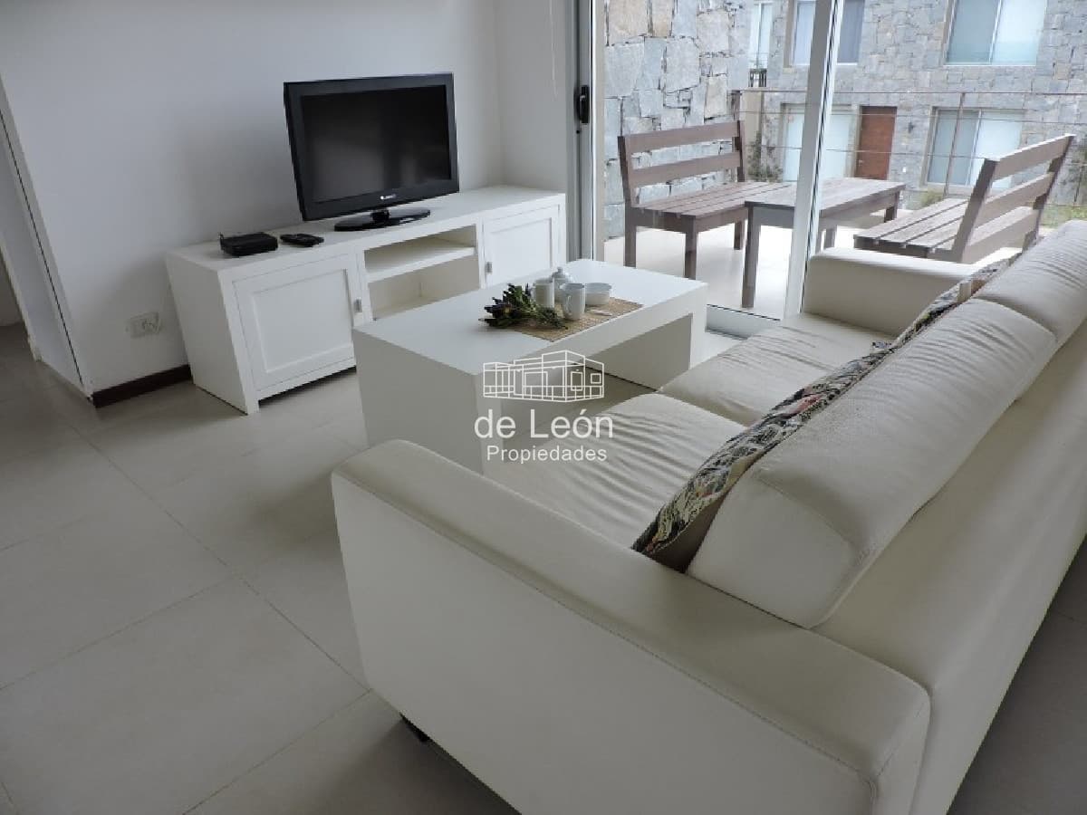 Venta apartamento 3 dormitorios en Mananatiales