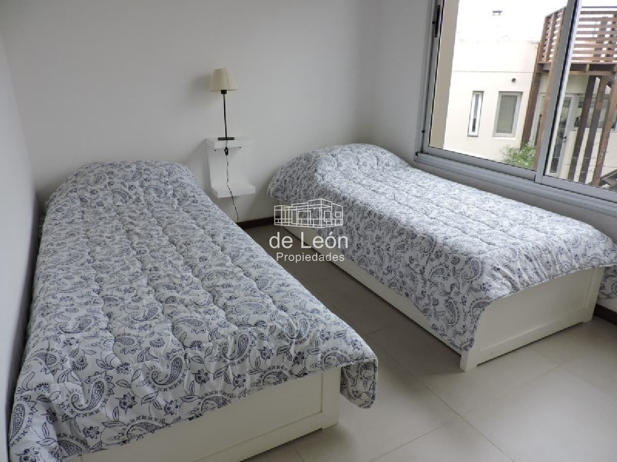 Venta apartamento 3 dormitorios en Mananatiales
