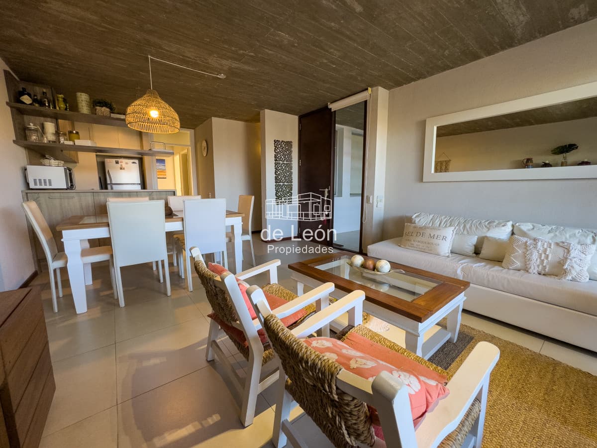 Alquiler apartamento en Manantiales 3 dormitorios